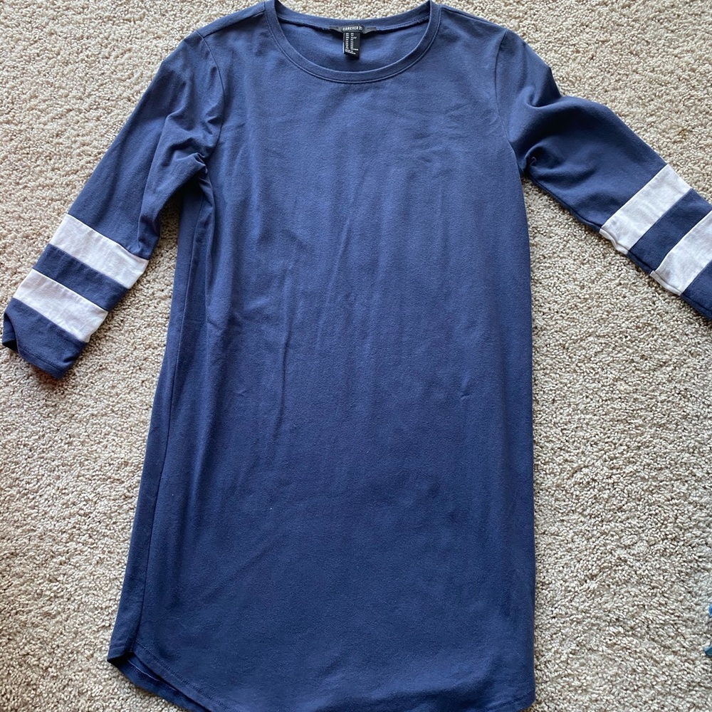 Women’s forever 21 dress